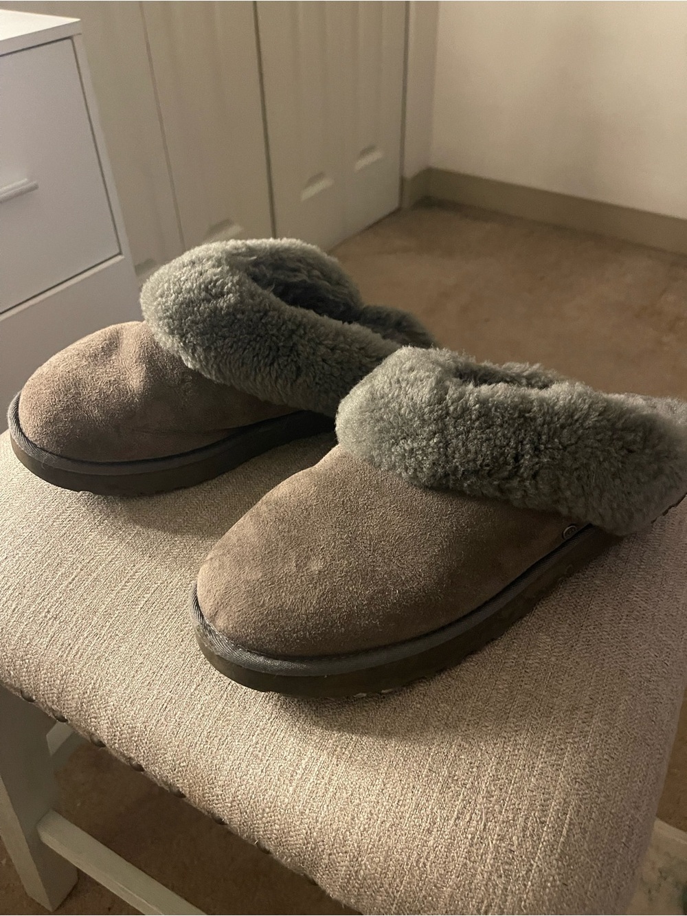 UGG Women's Chestnut Brown Suede Shearling Clog Slippers